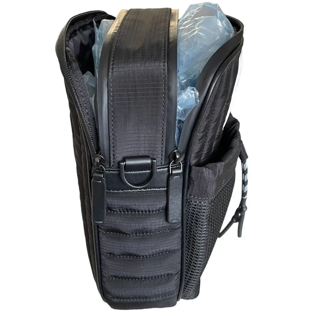 Emporio Armani Black Nylon Messenger Bag. Shoulder‎ Bag, NWT